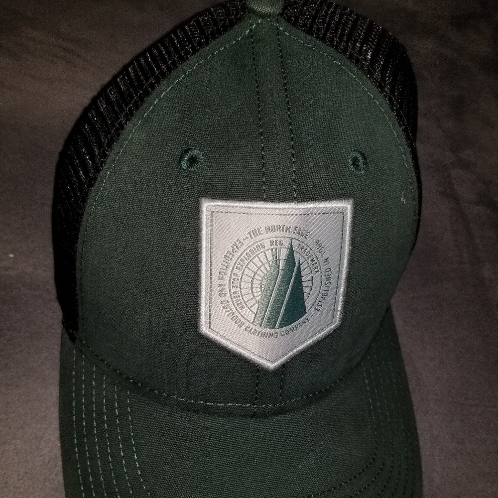 Trucker hat